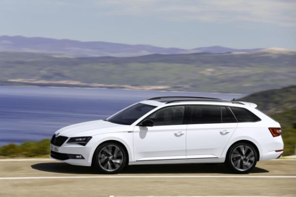 Skoda Superb Sportline Combi.  Foto: Hersteller